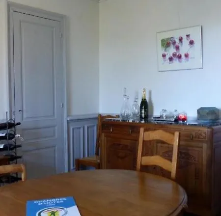 Aux Baboteurs Gdf Bed and breakfast 3*