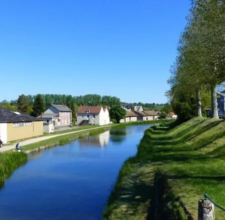 Aux Baboteurs Gdf 3*